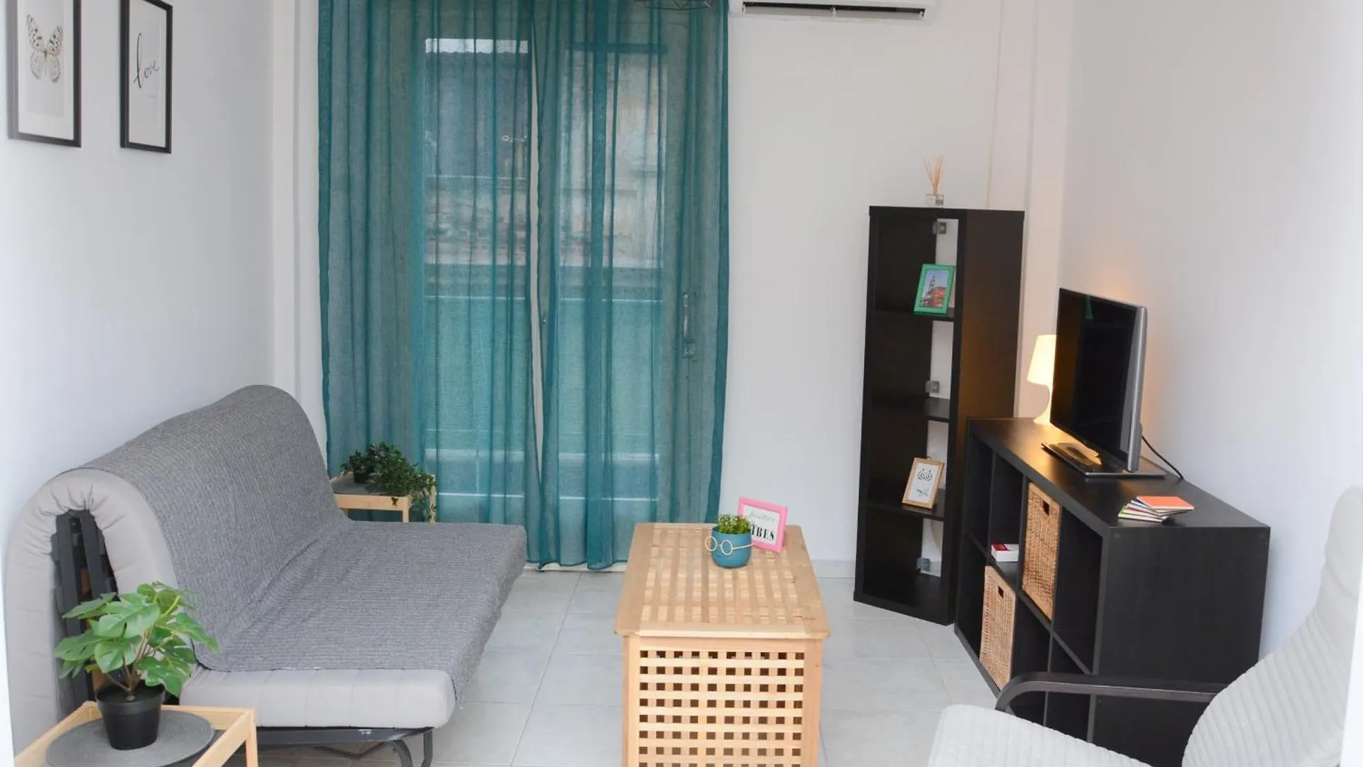 Cyriacus Flat In The Heart Of Thessaloniki Apartment 0*,  Greece